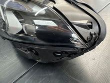 Laden Sie das Bild in den Galerie-Viewer, Frontscheinwerfer Mercedes-Benz W177 A1779065303 LED Links Headlight SCH8440148361cf