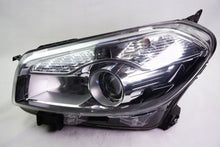 Laden Sie das Bild in den Galerie-Viewer, Frontscheinwerfer Nissan Qashqai I J10 26060BR00B Links Scheinwerfer Headlight SCH8446510857bg