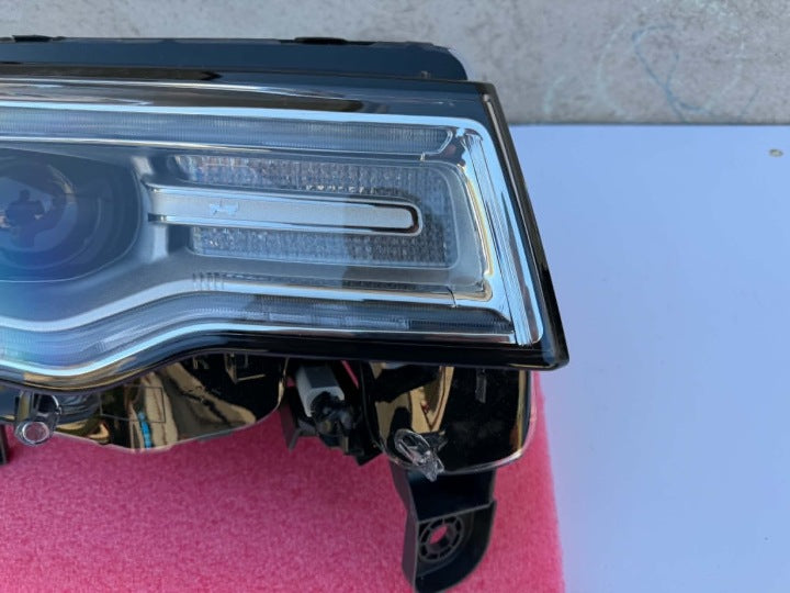 Frontscheinwerfer Jeep Grand Cherokee Wk2 68266664AJ Rechts Headlight SCH8455906050kc