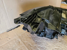 Laden Sie das Bild in den Galerie-Viewer, Frontscheinwerfer Peugeot 5008 I 89914773 Links Scheinwerfer Headlight SCH8460420733jy