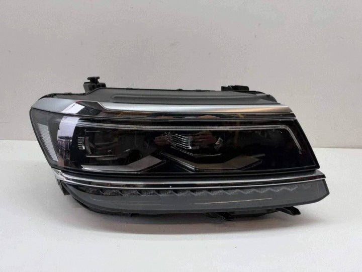 Frontscheinwerfer VW Tiguan 5NN941082C Rechts Scheinwerfer Headlight SCH8465634883oz
