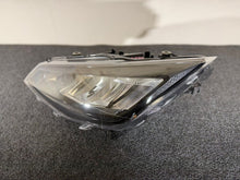 Laden Sie das Bild in den Galerie-Viewer, Frontscheinwerfer Seat Ibiza I V 6F1941005F Links Scheinwerfer Headlight SCH8466560491zw