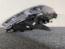 Laden Sie das Bild in den Galerie-Viewer, Frontscheinwerfer Seat Ibiza I V 6F1941005F Links Scheinwerfer Headlight SCH8466560491zw
