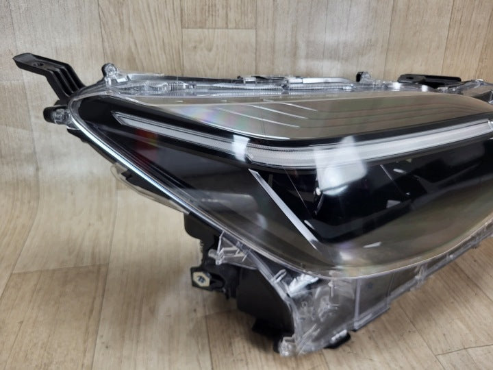 Frontscheinwerfer Toyota Yaris Cross 0D-312 Full LED Rechts Headlight SCH8467127468vk