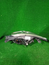 Laden Sie das Bild in den Galerie-Viewer, Frontscheinwerfer Renault Captur I 260103714R Rechts Scheinwerfer Headlight SCH8469626805kq