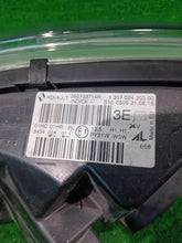 Laden Sie das Bild in den Galerie-Viewer, Frontscheinwerfer Renault Captur I 260103714R Rechts Scheinwerfer Headlight SCH8469626805kq