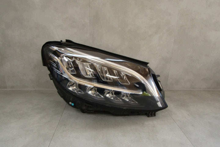 Frontscheinwerfer Mercedes-Benz W205 A2059066006 LED Rechts Headlight SCH8470407712kn