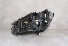 Laden Sie das Bild in den Galerie-Viewer, Frontscheinwerfer Mercedes-Benz W205 A2059066006 LED Rechts Headlight SCH8470407712kn