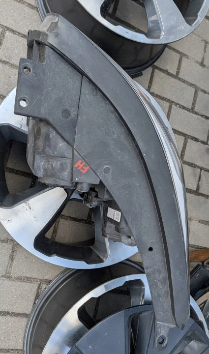 Frontscheinwerfer Kia Soul 92102-E4 LED Rechts Scheinwerfer Headlight SCH8472432202vi