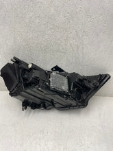 Laden Sie das Bild in den Galerie-Viewer, Frontscheinwerfer Audi A6 C8 4K0941039 Links Scheinwerfer Headlight SCH8477677900kj