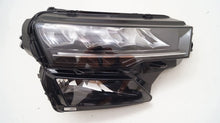 Load image into Gallery viewer, Frontscheinwerfer Skoda Karoq 57B941010 LED Rechts Scheinwerfer Headlight SCH8482559257lu