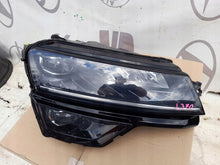 Load image into Gallery viewer, Frontscheinwerfer Skoda Karoq 57B941016D Rechts Scheinwerfer Headlight SCH8490433991zs