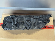 Laden Sie das Bild in den Galerie-Viewer, Frontscheinwerfer Skoda Octavia I 5E1941016C Rechts Scheinwerfer Headlight SCH8492481372nj