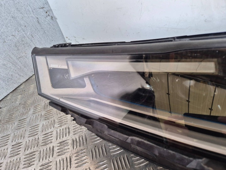 Frontscheinwerfer BMW IX I20 5E3CEA1-04 Links Scheinwerfer Headlight SCH8498433241nl