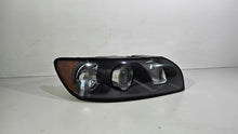 Laden Sie das Bild in den Galerie-Viewer, Frontscheinwerfer Volvo S40 I 182946036734 Rechts Scheinwerfer Headlight SCH8500097772wy