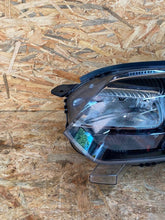 Laden Sie das Bild in den Galerie-Viewer, Frontscheinwerfer Citroën Jumpy 9808567780 Links Scheinwerfer Headlight SCH8500526393tg