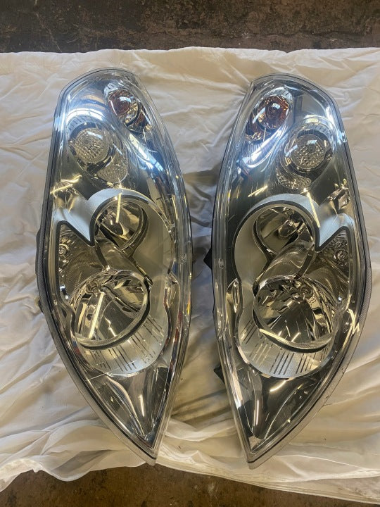 Frontscheinwerfer Renault Master III 260602078R 260105856R Rechts oder Links SCH8502052007mc