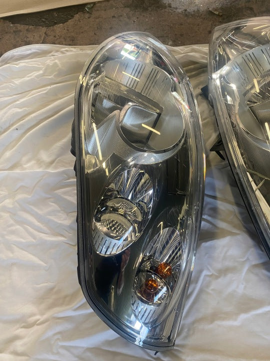 Frontscheinwerfer Renault Master III 260602078R 260105856R Rechts oder Links SCH8502052007mc