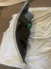 Laden Sie das Bild in den Galerie-Viewer, Frontscheinwerfer Renault Master III 260602078R 260105856R Rechts oder Links SCH8502052007mc