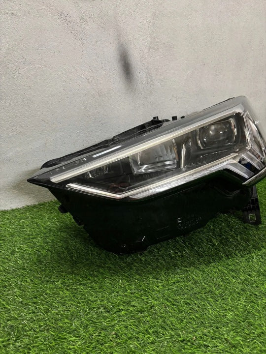 Frontscheinwerfer Audi Q3 83A941033 Links Scheinwerfer Headlight SCH8507981265lh
