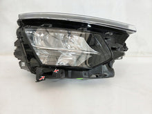 Laden Sie das Bild in den Galerie-Viewer, Frontscheinwerfer Skoda Kamiq 655941016B LED Rechts Scheinwerfer Headlight SCH8512678143it