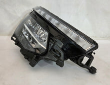 Laden Sie das Bild in den Galerie-Viewer, Frontscheinwerfer Skoda Kamiq 655941016B LED Rechts Scheinwerfer Headlight SCH8512678143it
