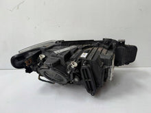 Laden Sie das Bild in den Galerie-Viewer, Frontscheinwerfer BMW 3 F30 F31 7259527 Ein Satz Scheinwerfer Headlight SCH8522434724ks