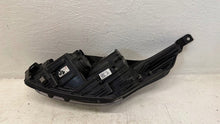 Load image into Gallery viewer, Frontscheinwerfer Kia Ceed 92102J7500 Rechts Scheinwerfer Headlight SCH8523012300ke