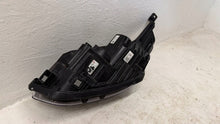 Load image into Gallery viewer, Frontscheinwerfer Kia Ceed 92102J7500 Rechts Scheinwerfer Headlight SCH8523012300ke
