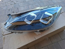 Laden Sie das Bild in den Galerie-Viewer, Frontscheinwerfer Ford Kuga LV4B-13E017-AH Links Scheinwerfer Headlight SCH8525685372nj