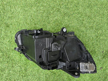 Laden Sie das Bild in den Galerie-Viewer, Frontscheinwerfer Mercedes-Benz W205 A2059063703 Links Scheinwerfer Headlight SCH8528818547zf