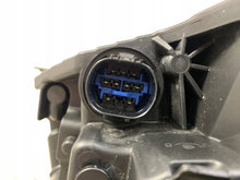 Laden Sie das Bild in den Galerie-Viewer, Frontscheinwerfer Kia Picanto 92102G6300 Rechts Scheinwerfer Headlight SCH8529586476fv