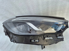 Laden Sie das Bild in den Galerie-Viewer, Frontscheinwerfer Mercedes-Benz W247 A2479064204 Rechts Scheinwerfer Headlight SCH8544956254yg