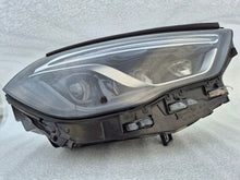 Laden Sie das Bild in den Galerie-Viewer, Frontscheinwerfer Mercedes-Benz W247 A2479064204 Rechts Scheinwerfer Headlight SCH8544956254yg