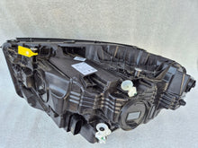 Laden Sie das Bild in den Galerie-Viewer, Frontscheinwerfer Mercedes-Benz W247 A2479064204 Rechts Scheinwerfer Headlight SCH8544956254yg