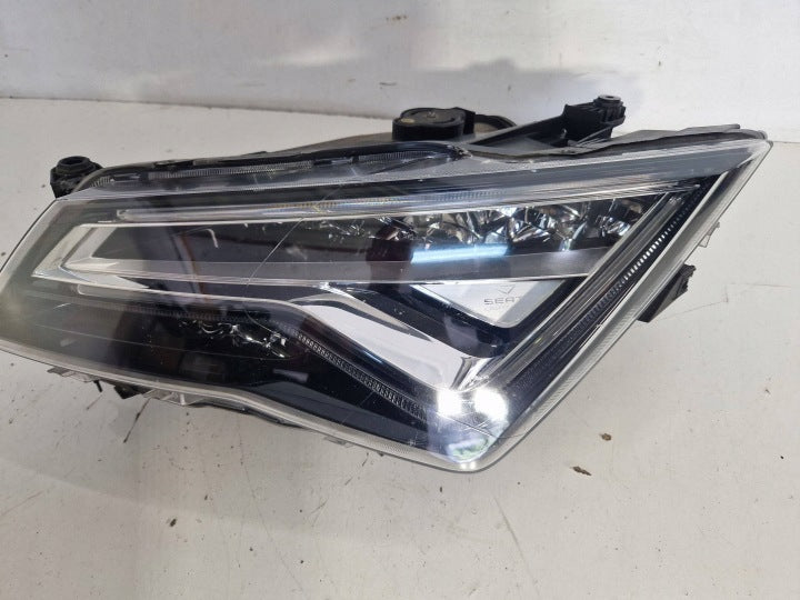 Frontscheinwerfer Seat Ateca 576941007D LED Links Scheinwerfer Headlight SCH8545095564eq