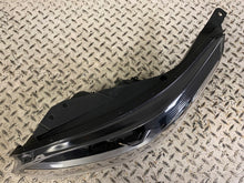 Laden Sie das Bild in den Galerie-Viewer, Frontscheinwerfer Kia Ceed 92101-J7050 Links Scheinwerfer Headlight SCH8545435559mq