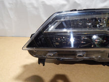 Laden Sie das Bild in den Galerie-Viewer, Frontscheinwerfer Seat Ateca 576941007D Links Scheinwerfer Headlight SCH8553051851ol