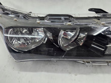 Load image into Gallery viewer, Frontscheinwerfer Toyota Corolla 8111002E7100 Rechts Scheinwerfer Headlight SCH8567864289uv
