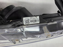 Load image into Gallery viewer, Frontscheinwerfer Toyota Corolla 8111002E7100 Rechts Scheinwerfer Headlight SCH8567864289uv