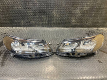 Laden Sie das Bild in den Galerie-Viewer, Frontscheinwerfer Toyota Proace Verso 149R00 Ein Satz Scheinwerfer Headlight SCH8568487151qz