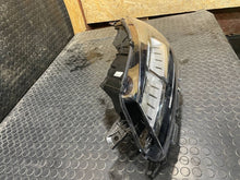 Laden Sie das Bild in den Galerie-Viewer, Frontscheinwerfer Toyota Proace Verso 149R00 Ein Satz Scheinwerfer Headlight SCH8568487151qz