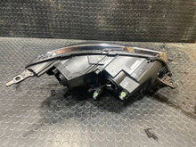 Laden Sie das Bild in den Galerie-Viewer, Frontscheinwerfer Toyota Proace Verso 149R00 Ein Satz Scheinwerfer Headlight SCH8568487151qz