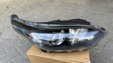 Laden Sie das Bild in den Galerie-Viewer, Frontscheinwerfer Kia Ceed 92102-J7051- Rechts Scheinwerfer Headlight SCH8572502787qf
