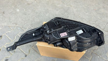 Laden Sie das Bild in den Galerie-Viewer, Frontscheinwerfer Kia Ceed 92102-J7051- Rechts Scheinwerfer Headlight SCH8572502787qf
