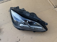 Laden Sie das Bild in den Galerie-Viewer, Frontscheinwerfer Mercedes-Benz W212 A2128205039 LED Rechts Headlight SCH8573160552dz