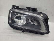 Laden Sie das Bild in den Galerie-Viewer, Frontscheinwerfer Hyundai Kona 92102-J9100 Rechts Scheinwerfer Headlight SCH8575262799lk