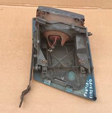 Laden Sie das Bild in den Galerie-Viewer, Frontscheinwerfer Pontiac Firebird 10014668 Links Scheinwerfer Headlight SCH8575629035nh