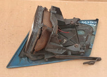 Laden Sie das Bild in den Galerie-Viewer, Frontscheinwerfer Pontiac Firebird 10014668 Links Scheinwerfer Headlight SCH8575629035nh