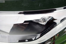 Laden Sie das Bild in den Galerie-Viewer, Frontscheinwerfer Land Rover Velar M8A2-13W030-EA Links Scheinwerfer Headlight SCH8575812922is
